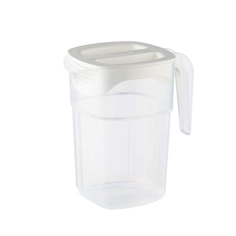 PP Stackable Pitcher with lid 1.4 L PP Stackable Pitcher with lid 1.4 L