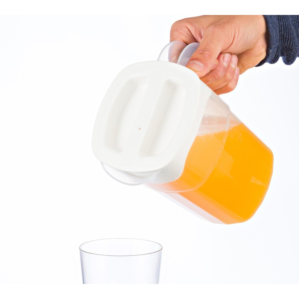 PP Stackable Pitcher with lid 1.4 L PP Stackable Pitcher with lid 1.4 L