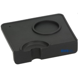 Tamping mat with tamper holder
